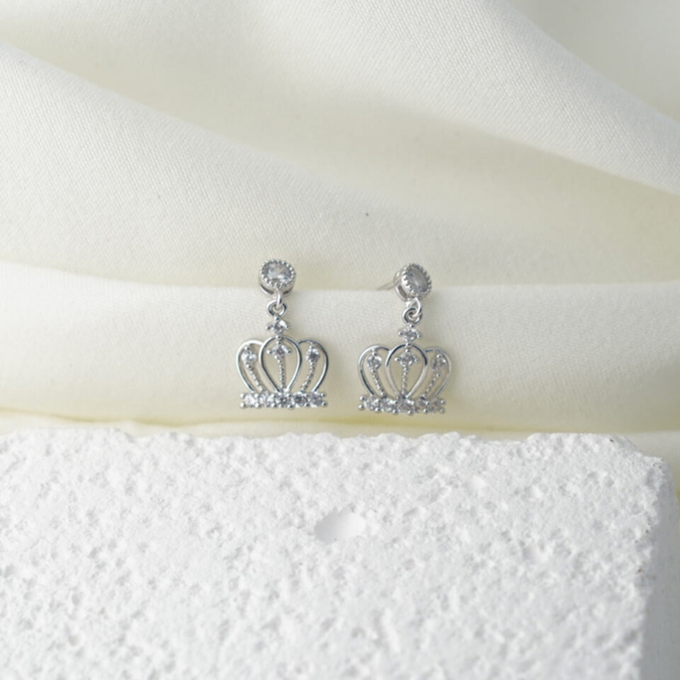 011e39e7ab3e35ff9188ec56fcffc0d8