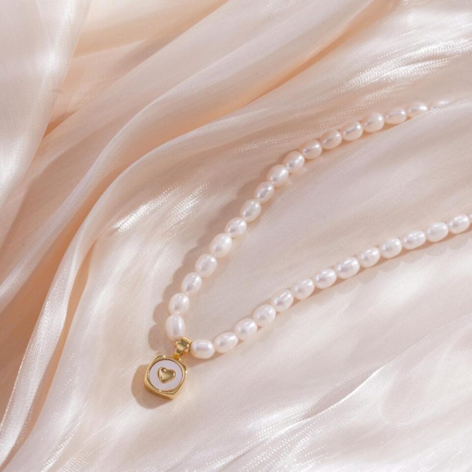 16c553ddb701488aa35cad5135d6a324_tplv-aphluv4xwc-origin-jpeg