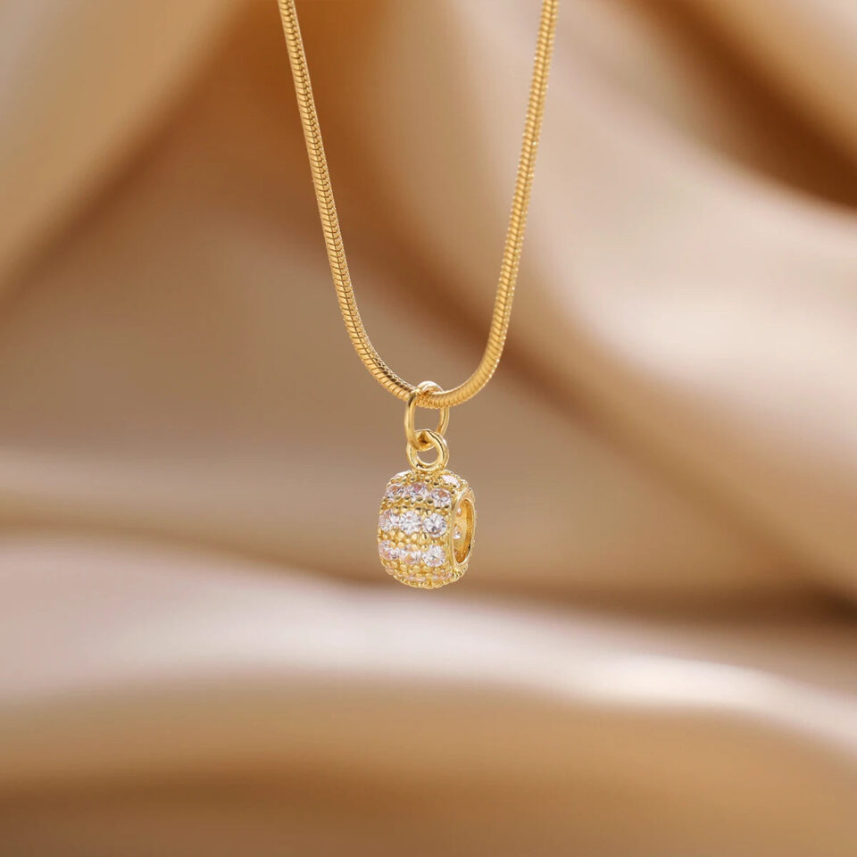 17KM-Geometric-Crystal-Pendant-Necklaces-Fashion-Gold-Color-Ziron-Clavicular-Chains-Luxury-Adjustable-Leaves-Chokers-Jewelry_fc8eee2b-ffb2-4d80-8375-90030a5dbd27