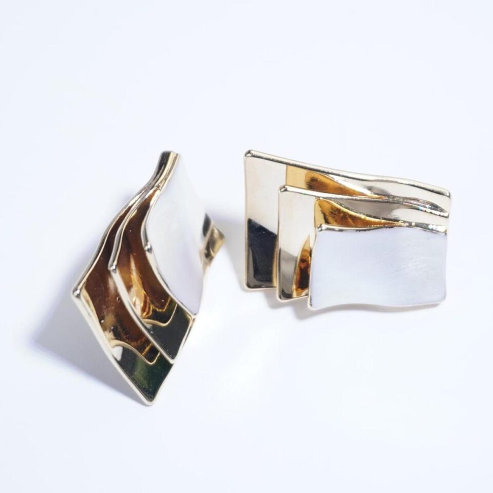 2ac468965ec4457a8f96c4157dfd4941_tplv-aphluv4xwc-origin-jpeg