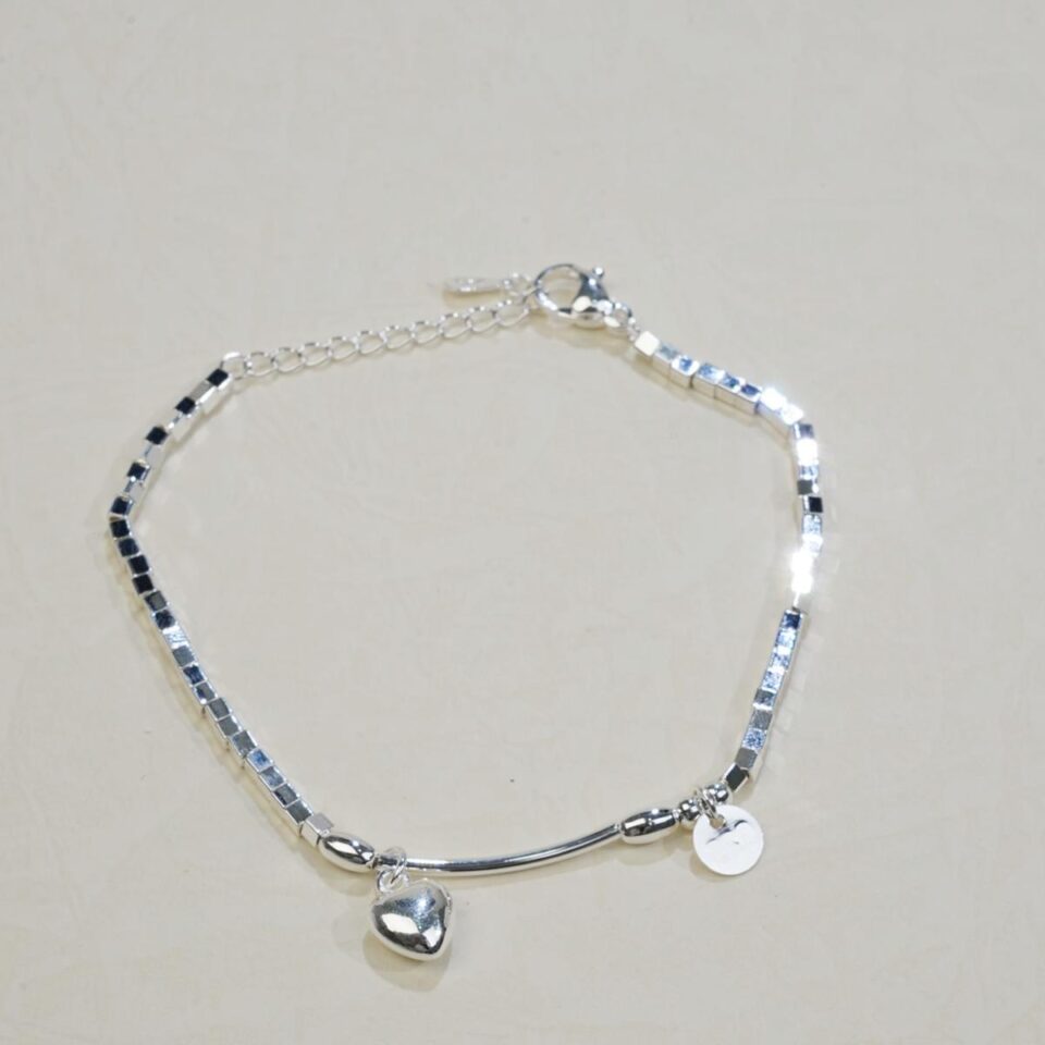 2c5bf680cd8a4f2bae01c4cec730c583_tplv-aphluv4xwc-origin-jpeg