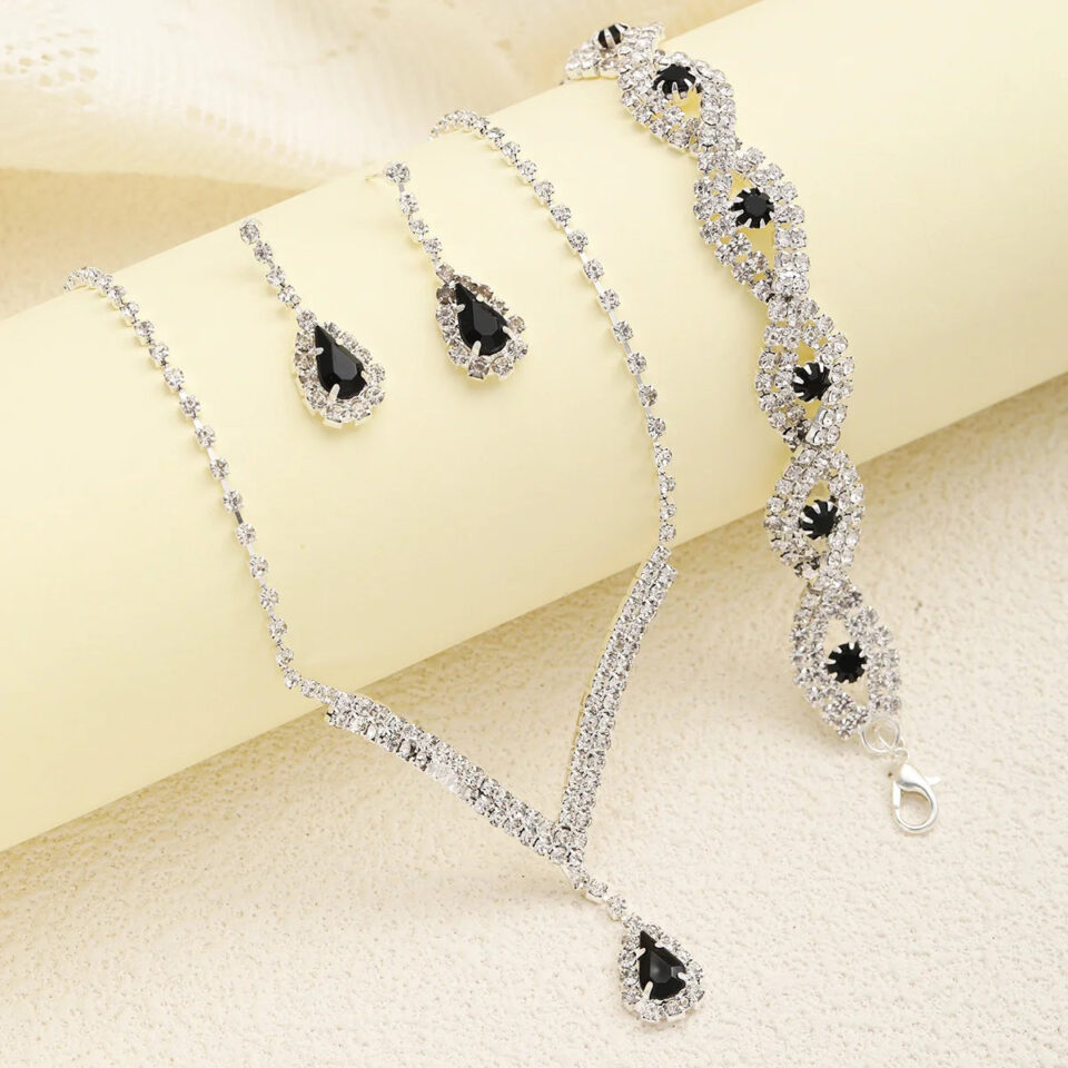 4-Pcs-Luxury-Rhinestone-Jewelry-Set-for-Women-Fashion-Droplet-Shaped-Necklace-Bracelet-Earring-Elegant-Wedding_ddd56307-092f-45f5-8ad1-10c2eb5df2a7