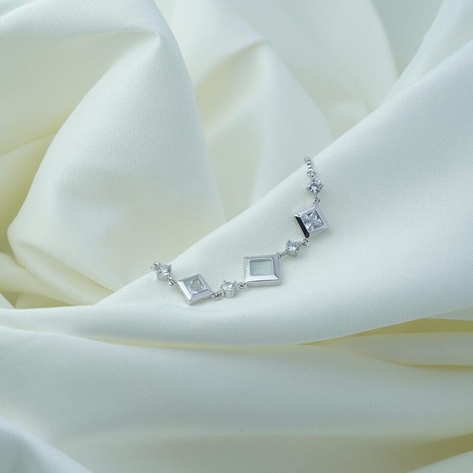 411e1c468c1248d0a2359c07a5447caf_tplv-aphluv4xwc-origin-jpeg