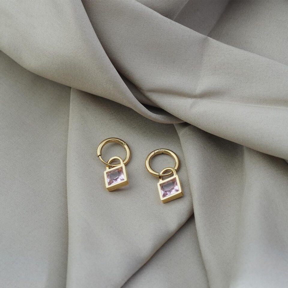 4414b1c00857495997e46d4f2787ac3c_tplv-aphluv4xwc-origin-jpeg