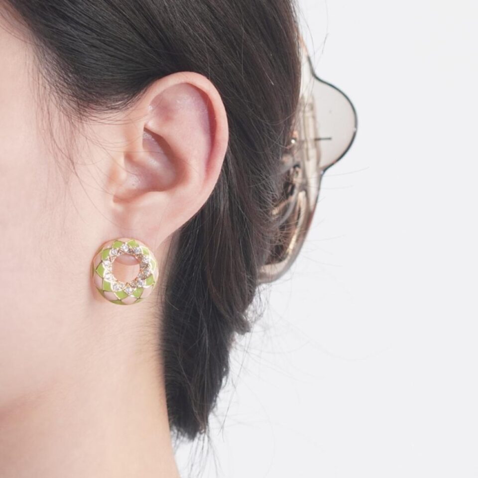 6e93fade003f44758693f2cd10ce0fa9_tplv-aphluv4xwc-origin-jpeg