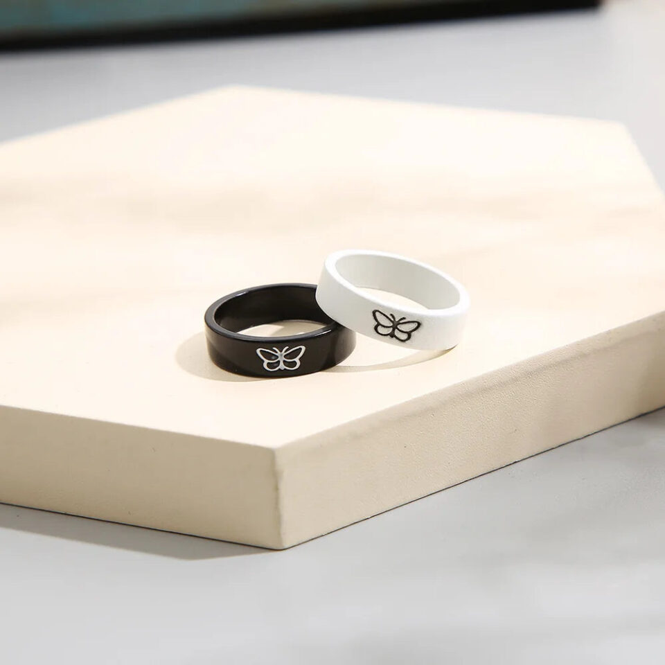 HUANZHI-2-Pcs-of-Black-White-Rings-for-Women-Girls-Cute-Butterfly-Pattern-Minimalist-Design-Friendship_e2844e6b-90f5-41ad-94d7-5d74f28bb187