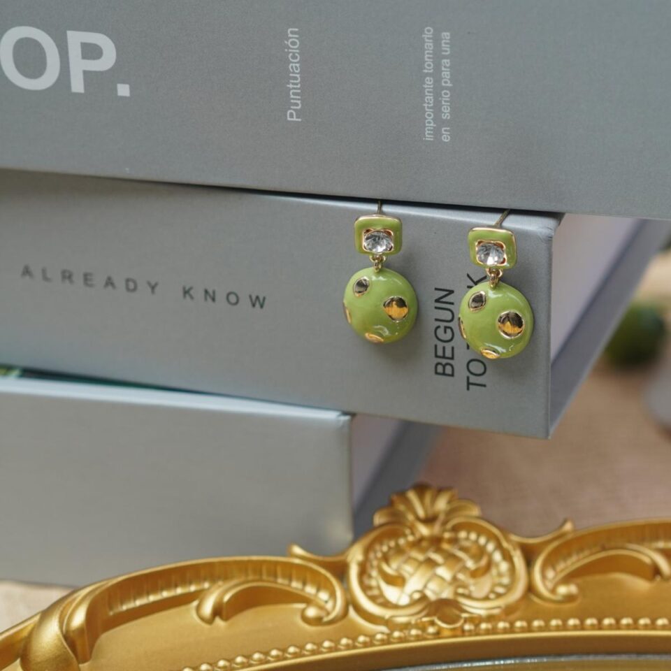 aed6420fa10a4adcbb446e43728d2897_tplv-aphluv4xwc-origin-jpeg