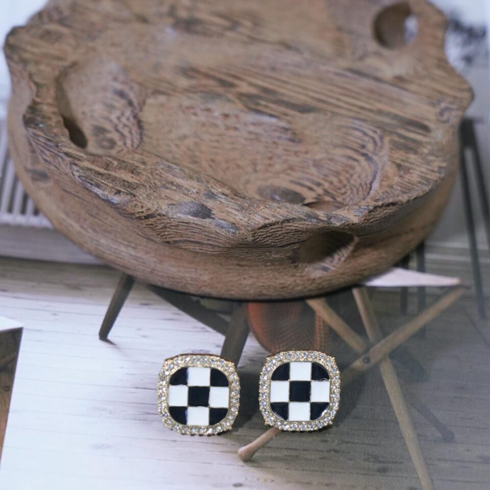 db9e3b00ce7b4a97bbbfc1baf3f31a79_tplv-aphluv4xwc-origin-jpeg