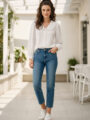 Layla Statement Graphic Top